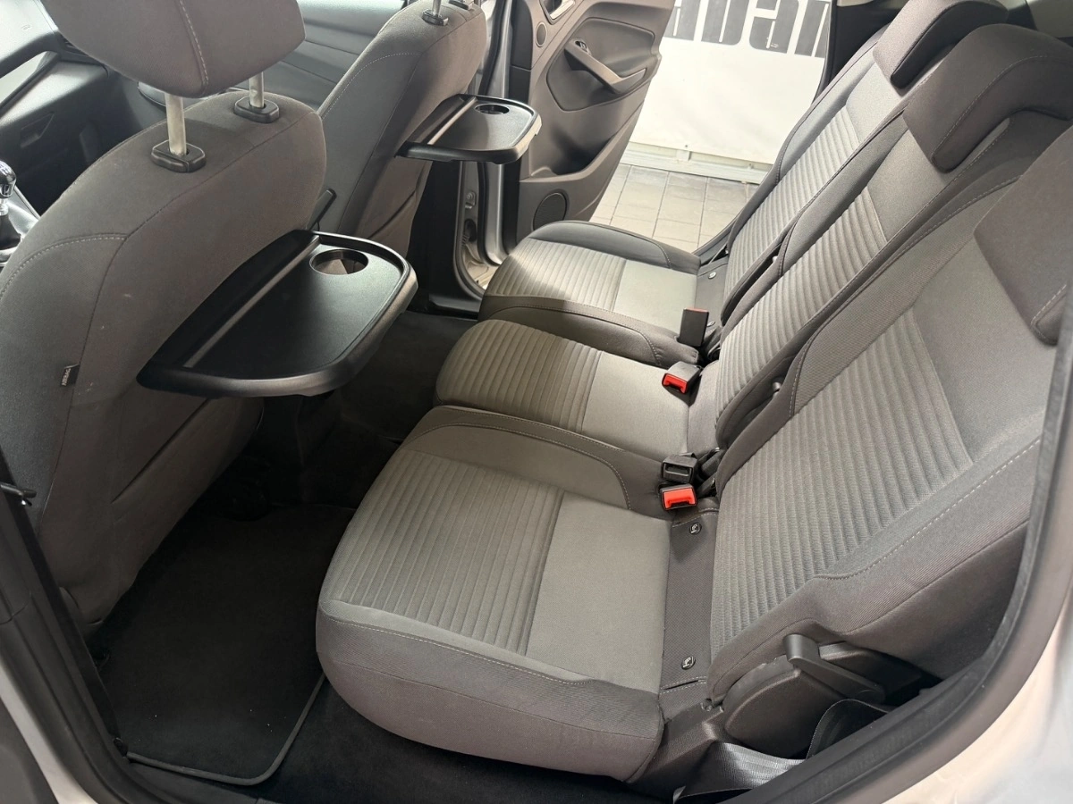 Ford C-MAX - Zdjęcie 33
