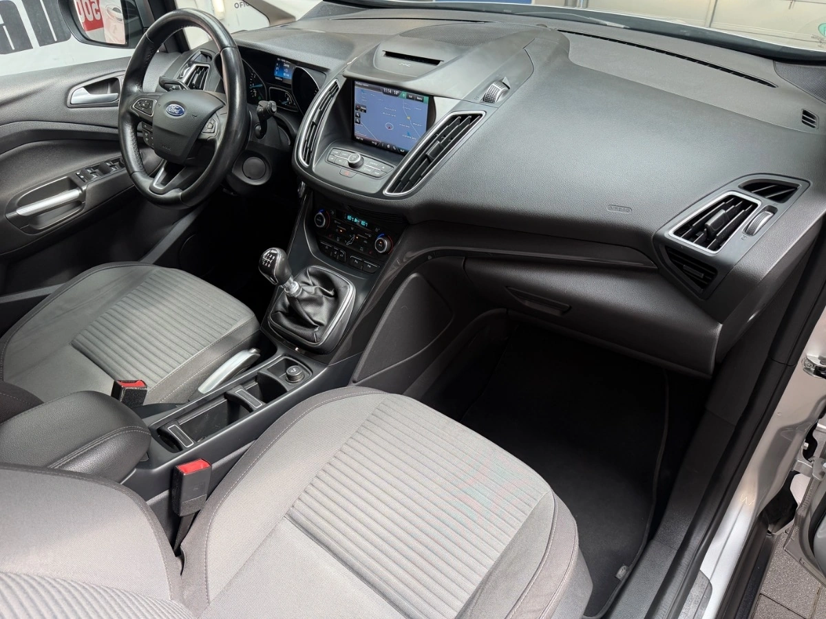 Ford C-MAX - Zdjęcie 42