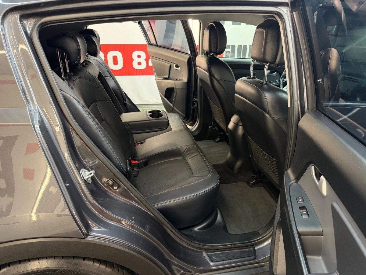 Kia Sportage - Zdjęcie 37