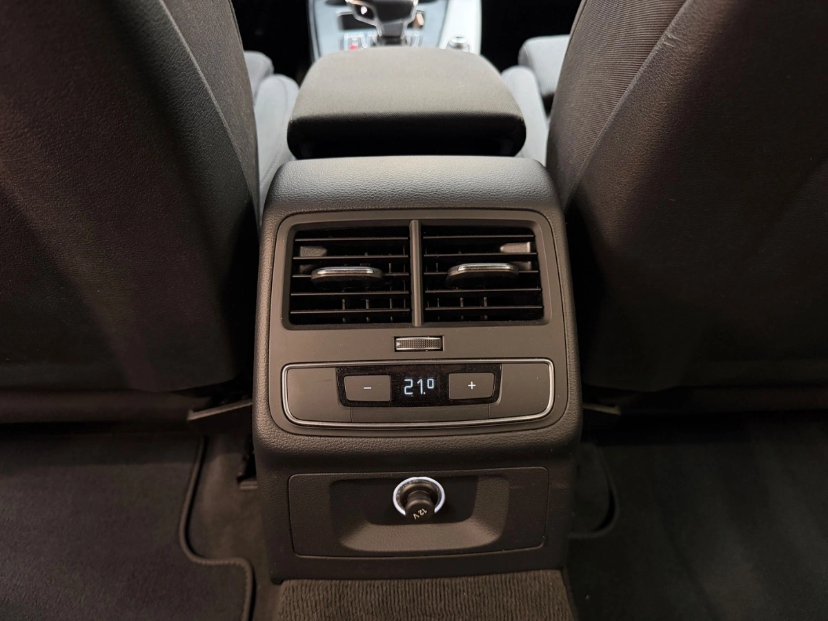 Audi A4 Avant - Zdjęcie 29