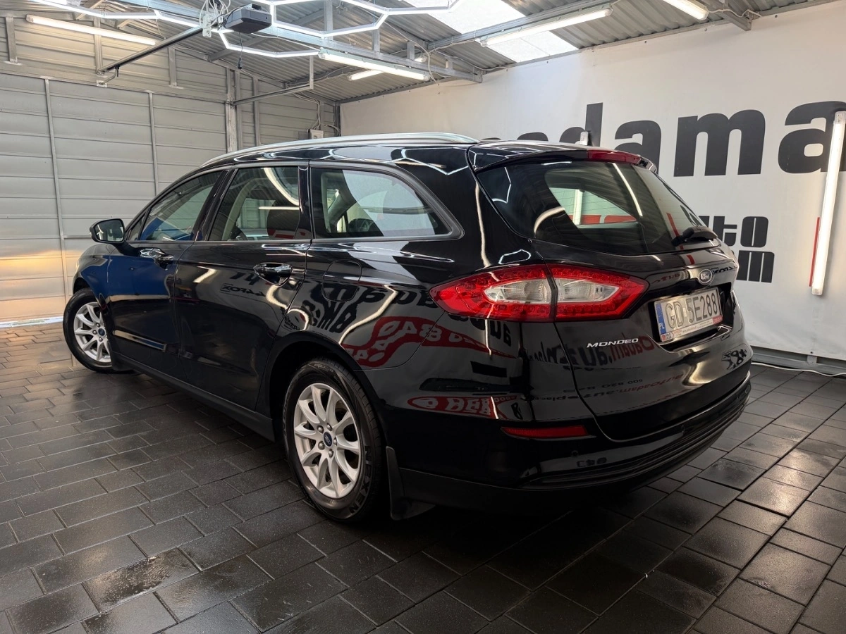 Ford Mondeo - Zdjęcie 12