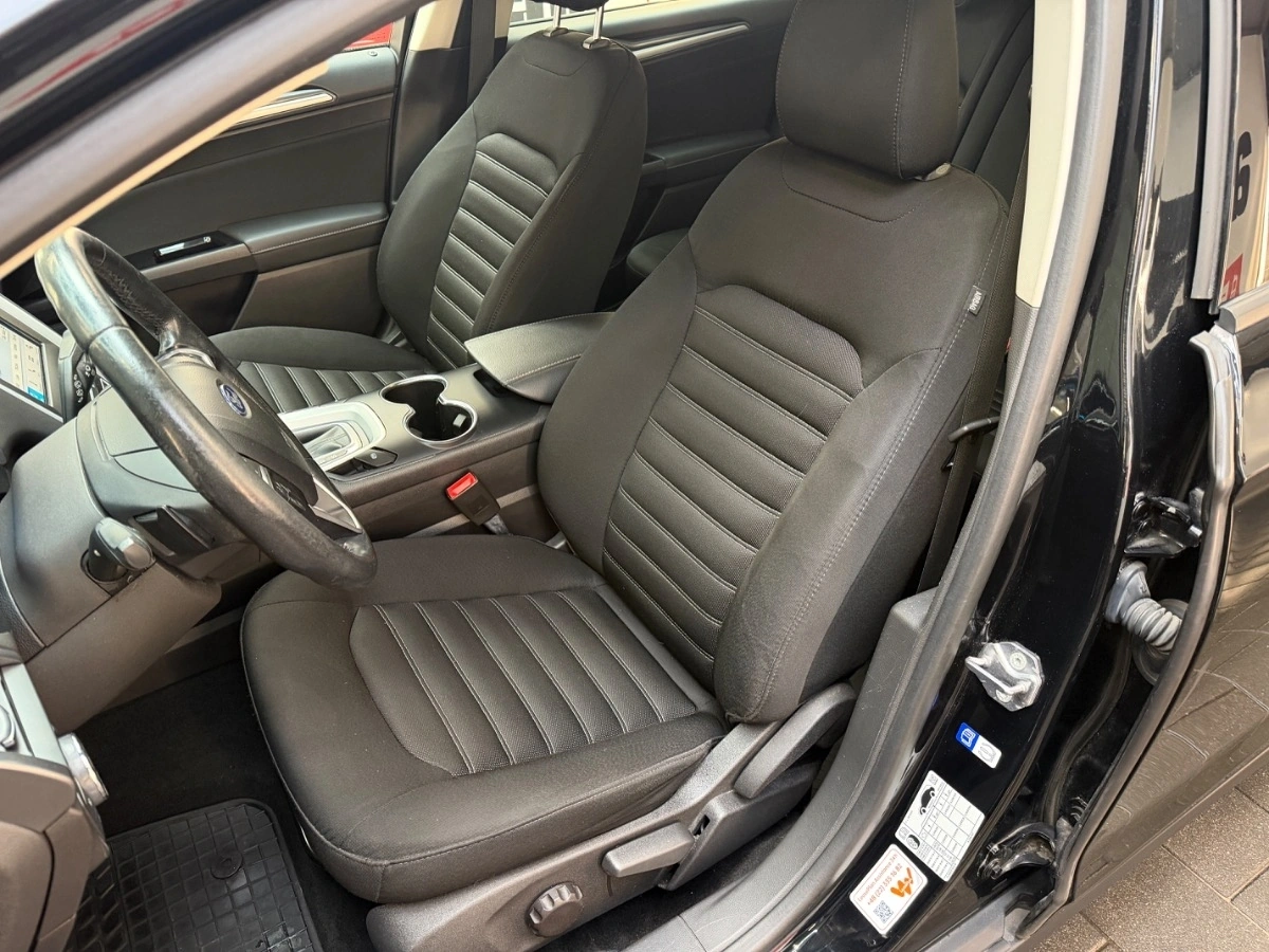 Ford Mondeo - Zdjęcie 20