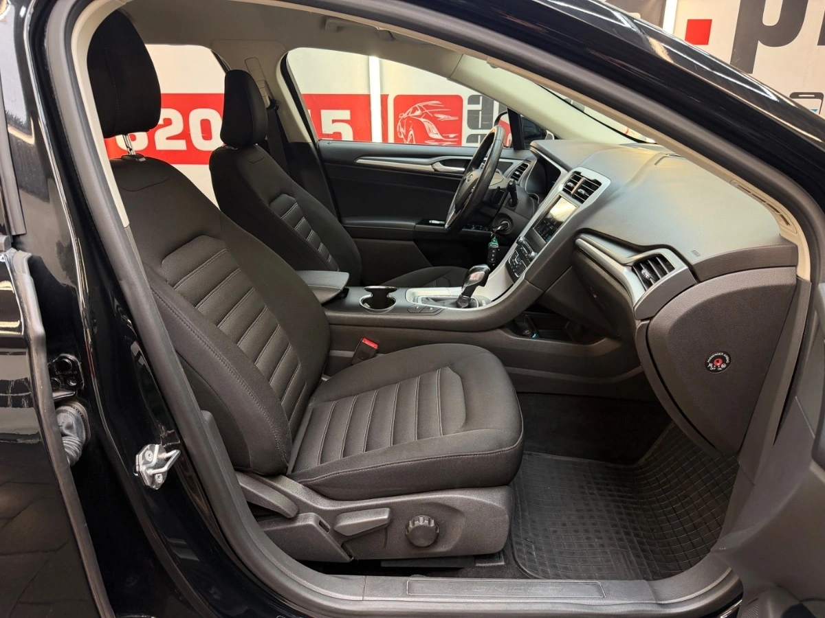 Ford Mondeo - Zdjęcie 37