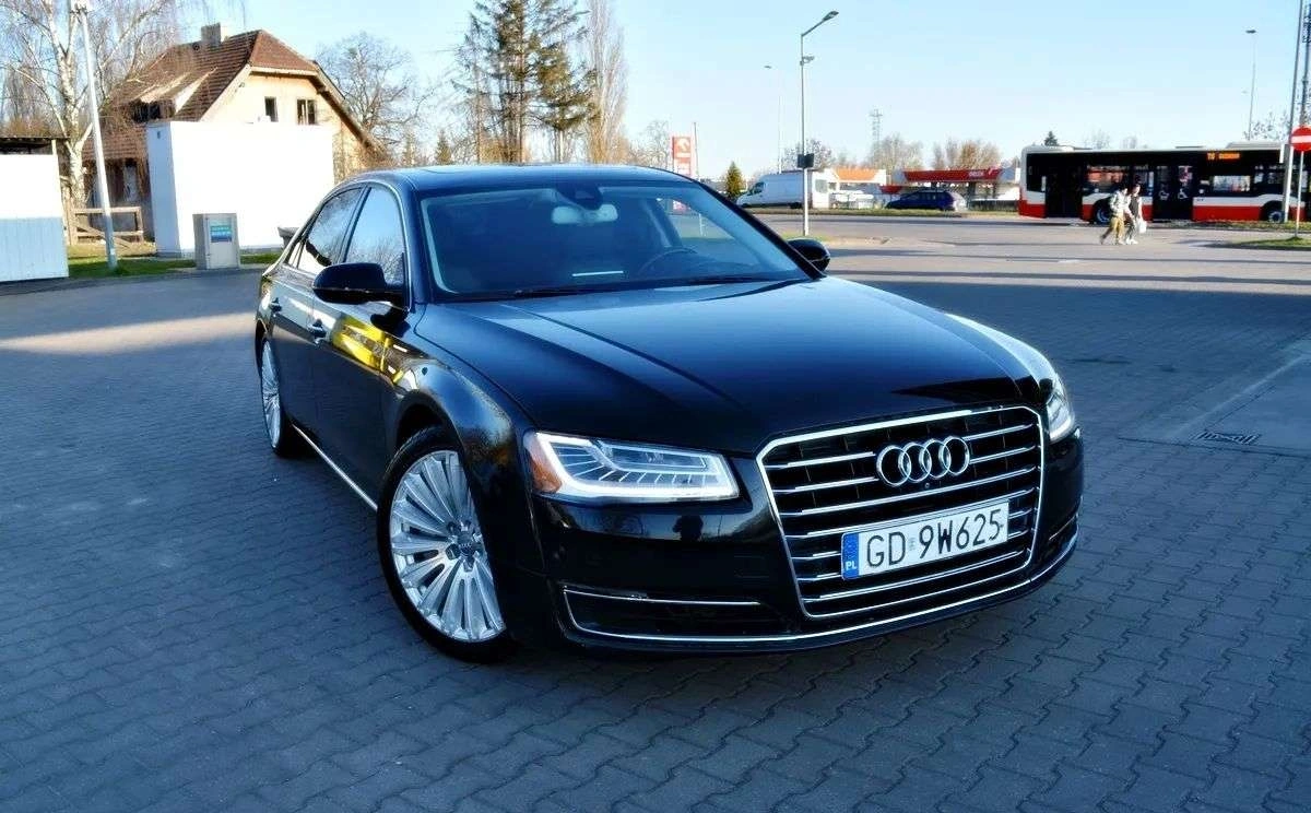Audi A8 - Zdjęcie 16
