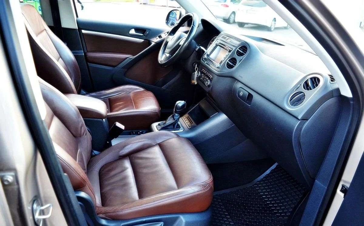 Volkswagen Tiguan - Zdjęcie 15