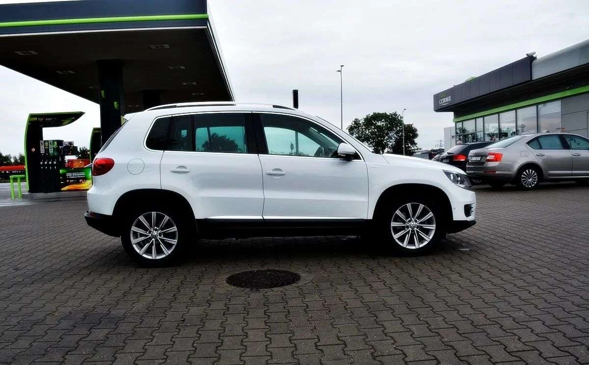 Volkswagen Tiguan - Zdjęcie 11