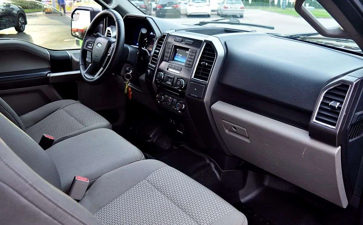 Ford F150 - Zdjęcie 18