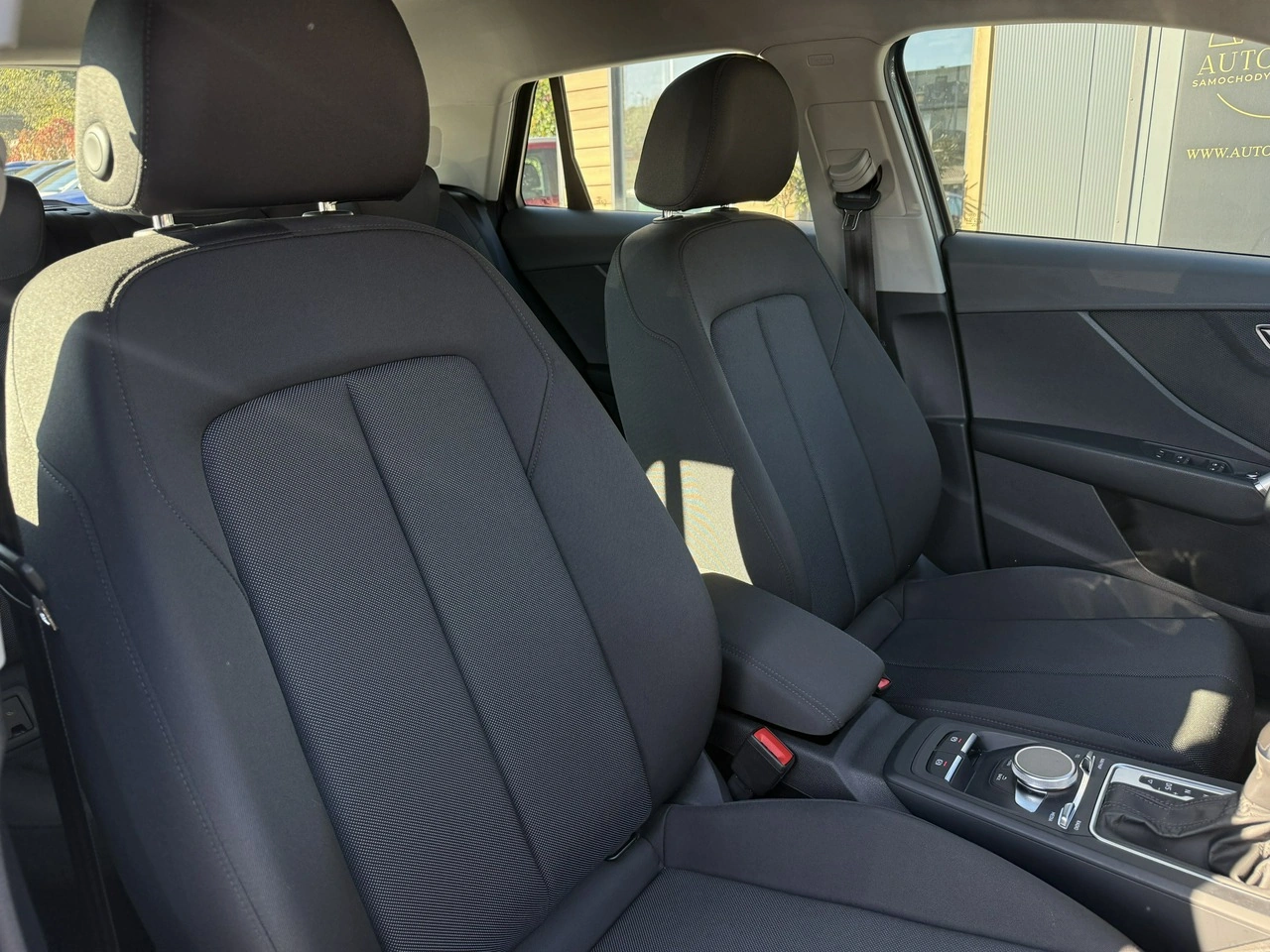 Audi Q2 - Zdjęcie 12