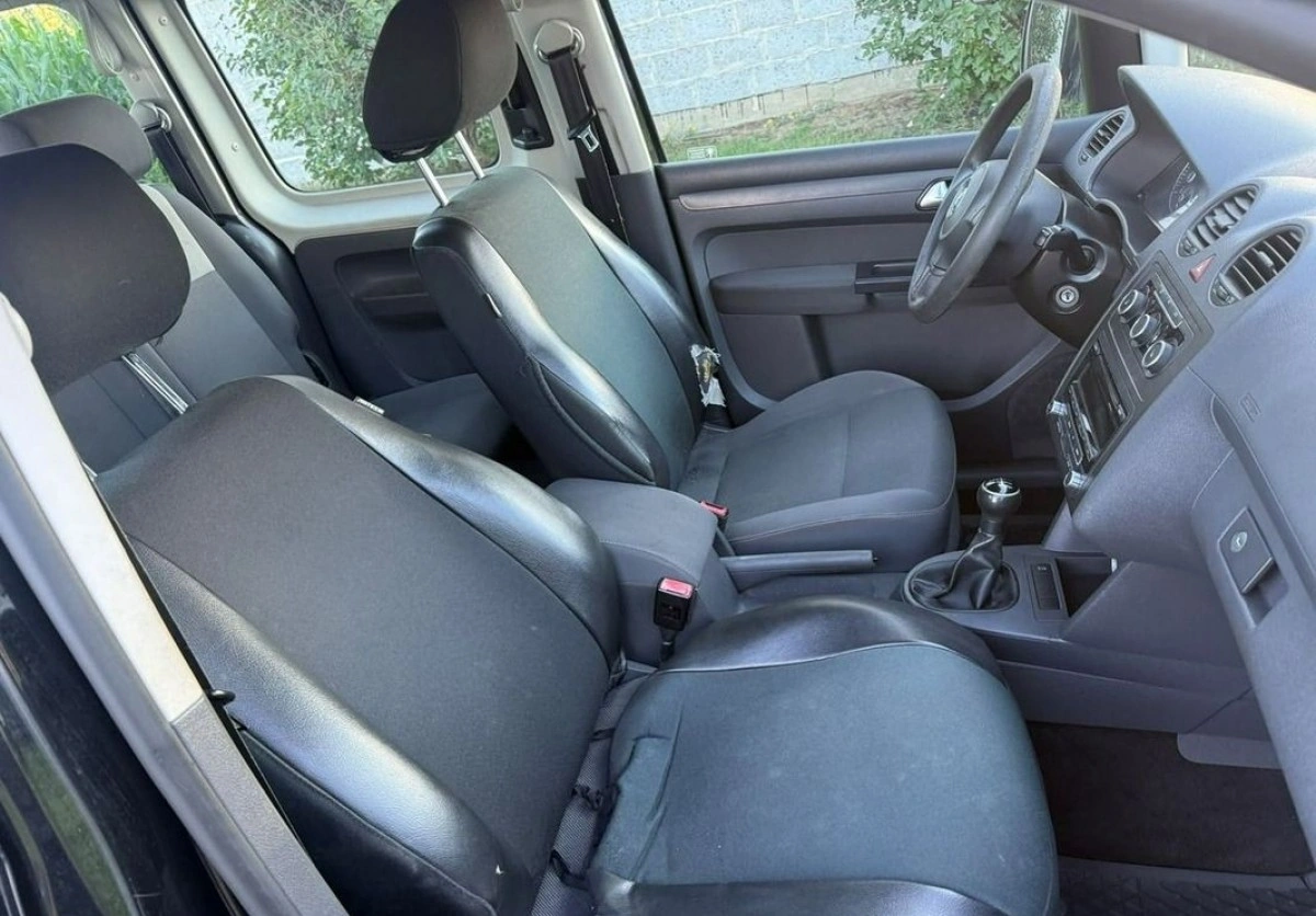 Volkswagen Caddy - Zdjęcie 8