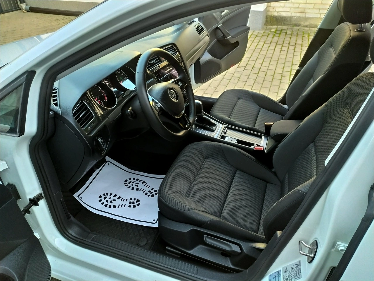 Volkswagen Golf - Zdjęcie 12