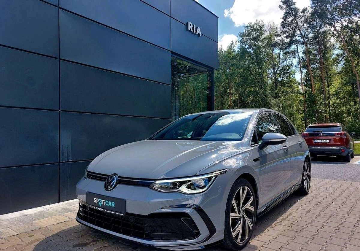 Volkswagen Golf - Zdjęcie 1