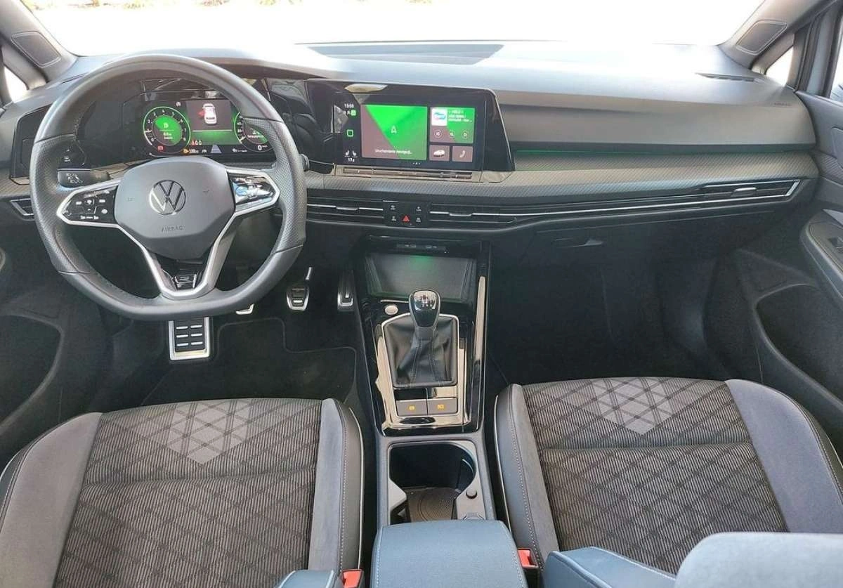 Volkswagen Golf - Zdjęcie 4