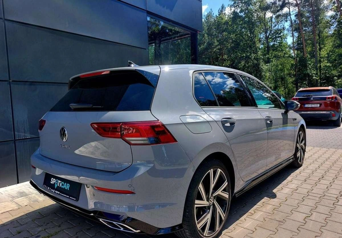 Volkswagen Golf - Zdjęcie 19