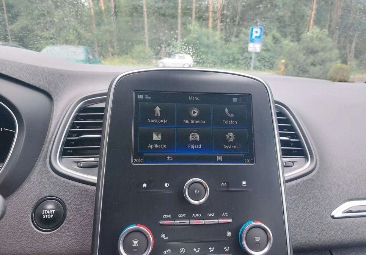 Renault Scenic - Zdjęcie 14