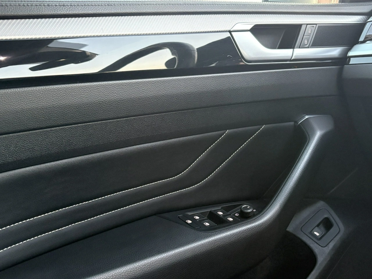Volkswagen Arteon Shooting Brake - Zdjęcie 18