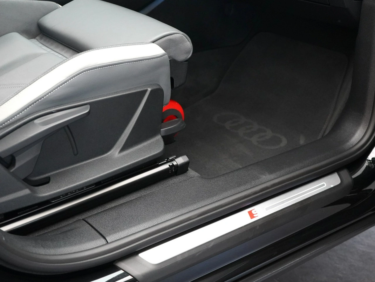 Audi Q3 - Zdjęcie 27