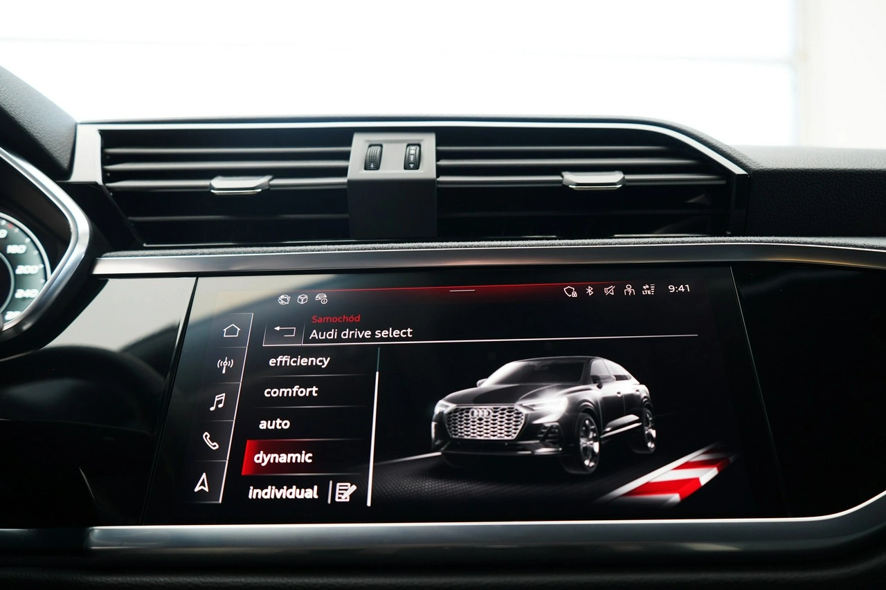 Audi Q3 - Zdjęcie 32