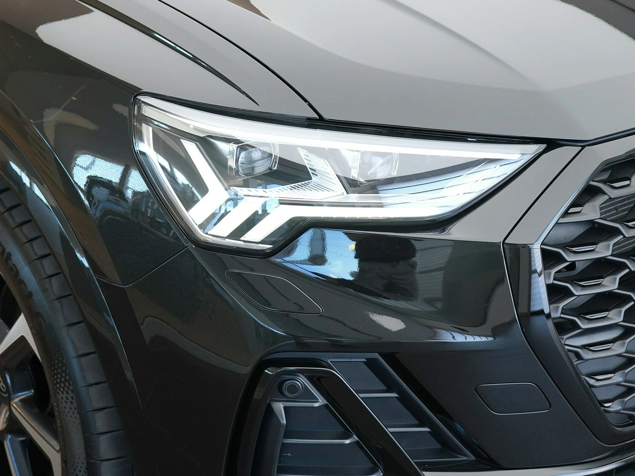 Audi Q3 - Zdjęcie 8