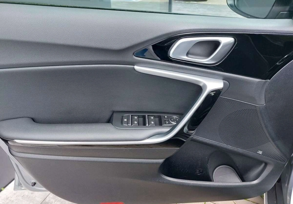 Kia XCeed - Zdjęcie 4