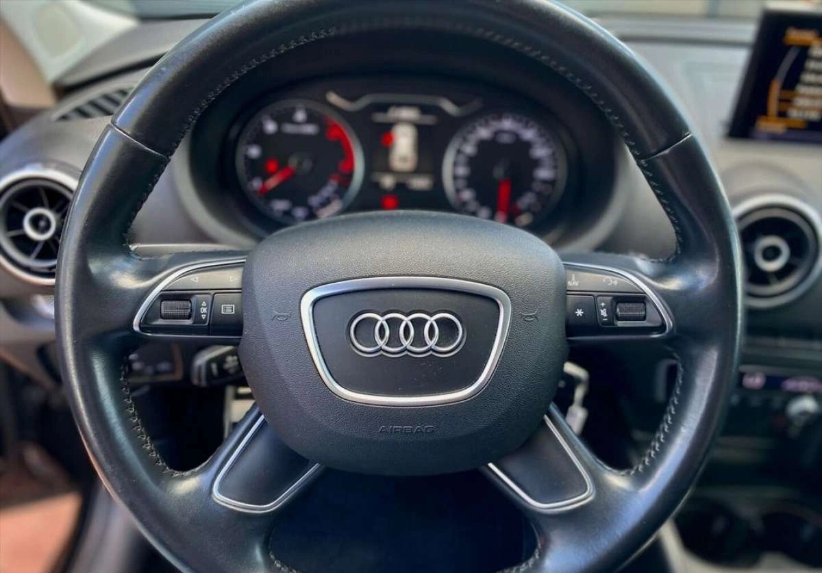 Audi A3 Sportback - Zdjęcie 8