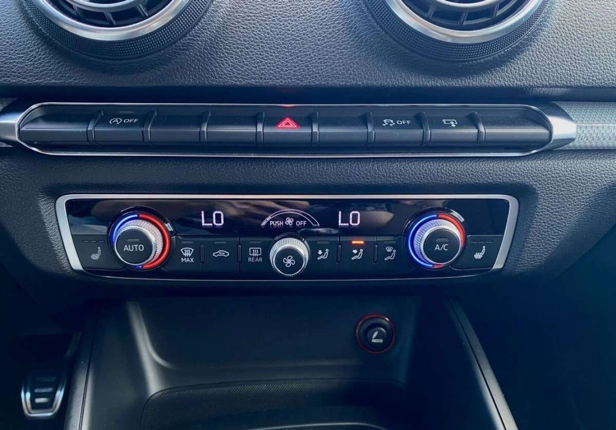 Audi A3 Sportback - Zdjęcie 14