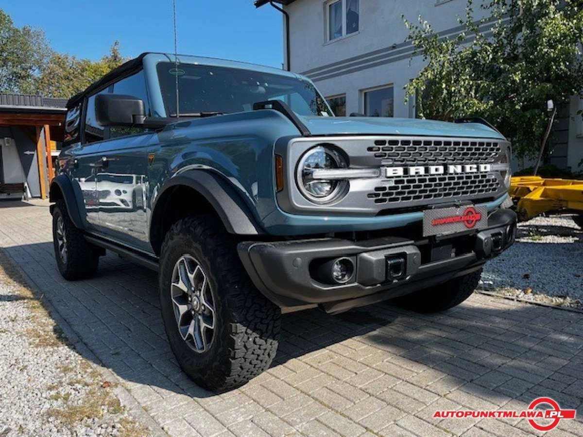 Ford Bronco - Zdjęcie 2