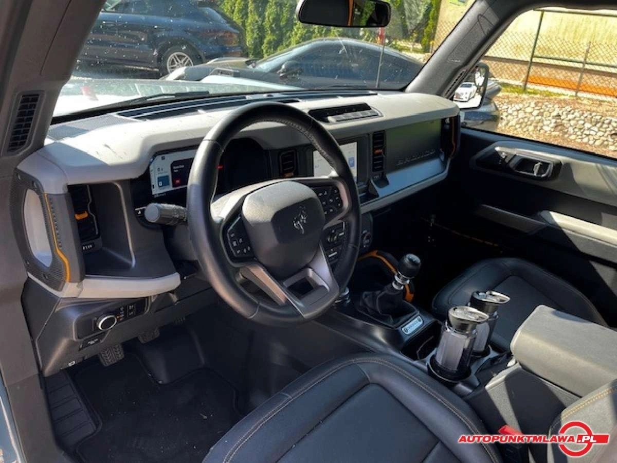 Ford Bronco - Zdjęcie 8