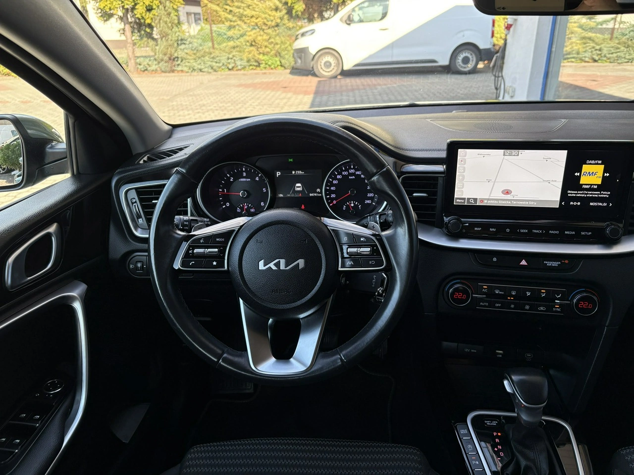 Kia Ceed - Zdjęcie 18