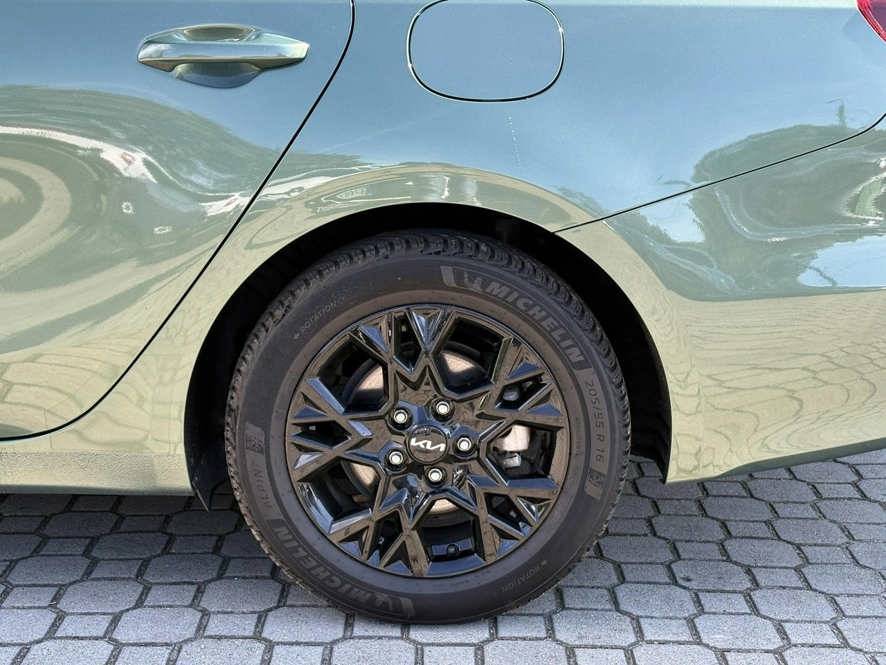 Kia Ceed - Zdjęcie 7