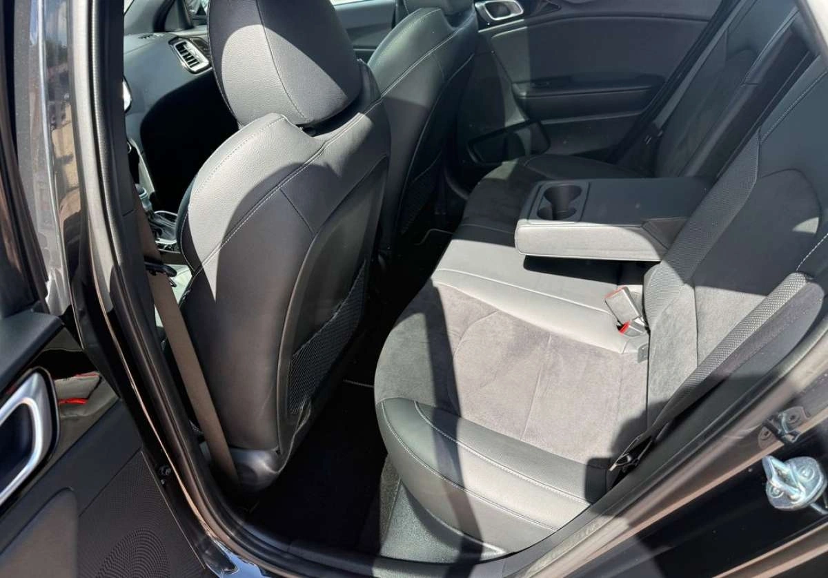 Kia Ceed - Zdjęcie 4
