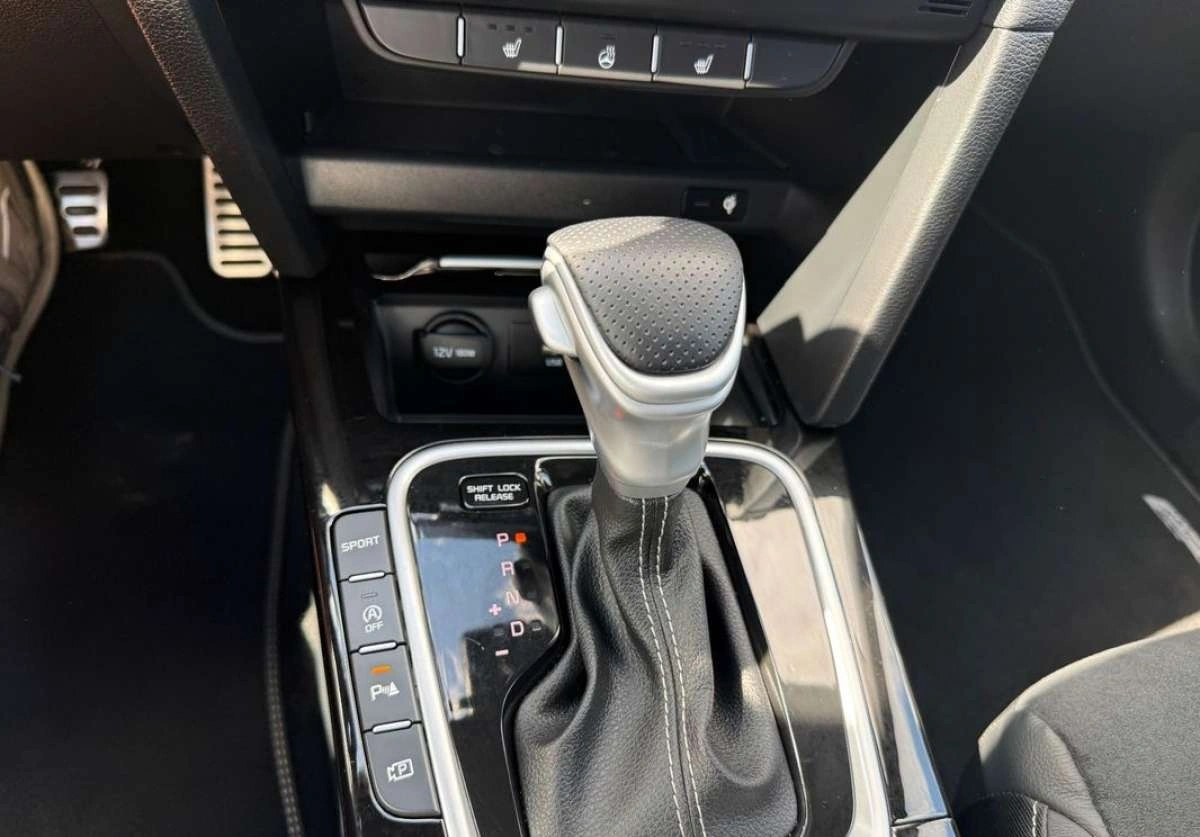 Kia Ceed - Zdjęcie 10