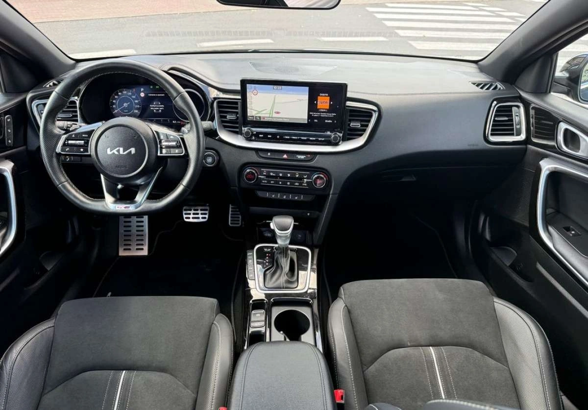 Kia Ceed - Zdjęcie 14