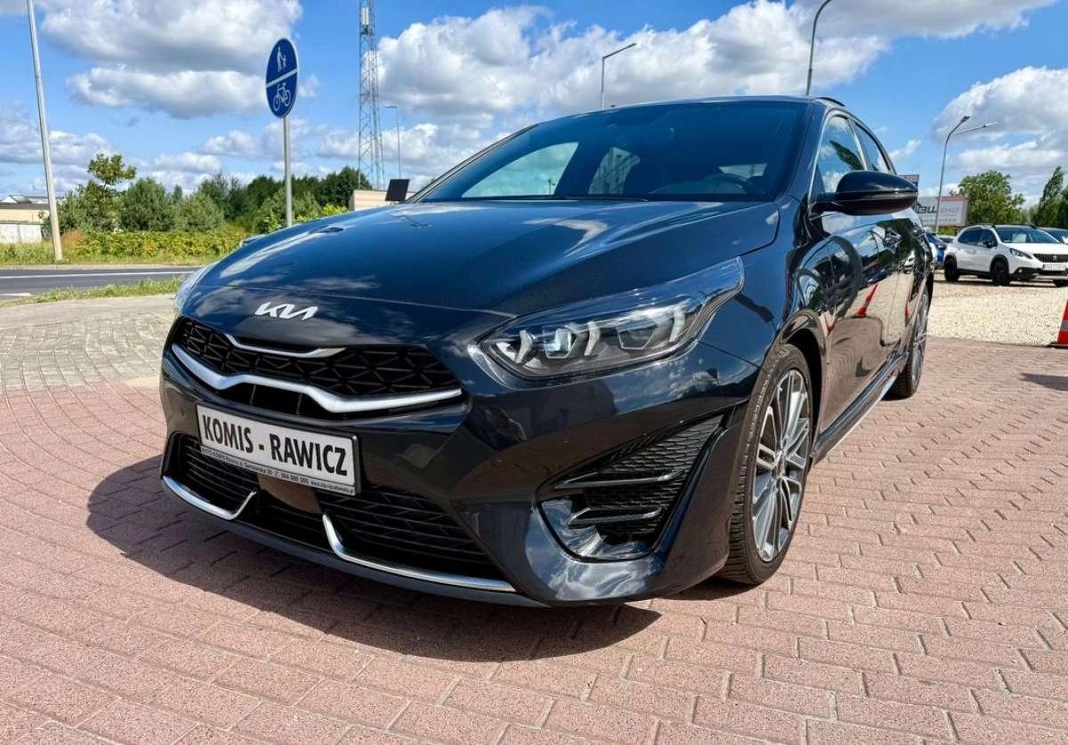 Kia Ceed - Zdjęcie 17