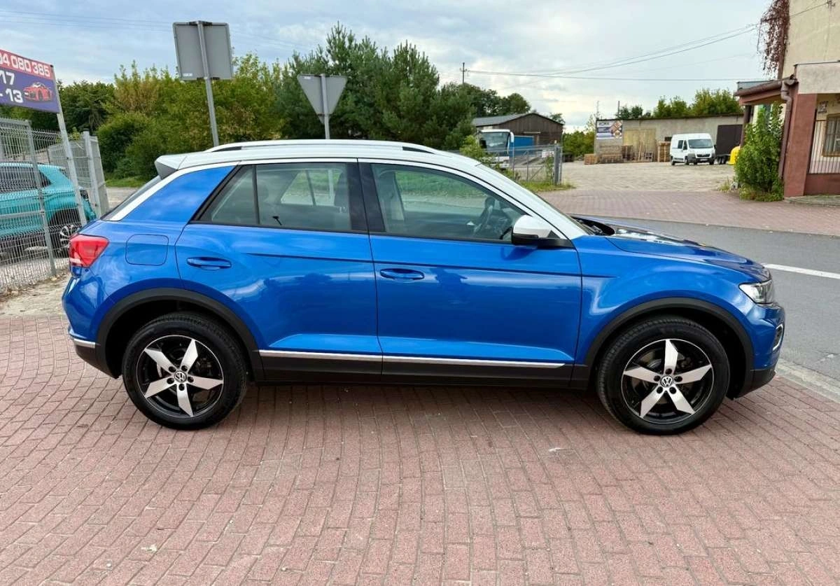 Volkswagen T-Roc - Zdjęcie 17