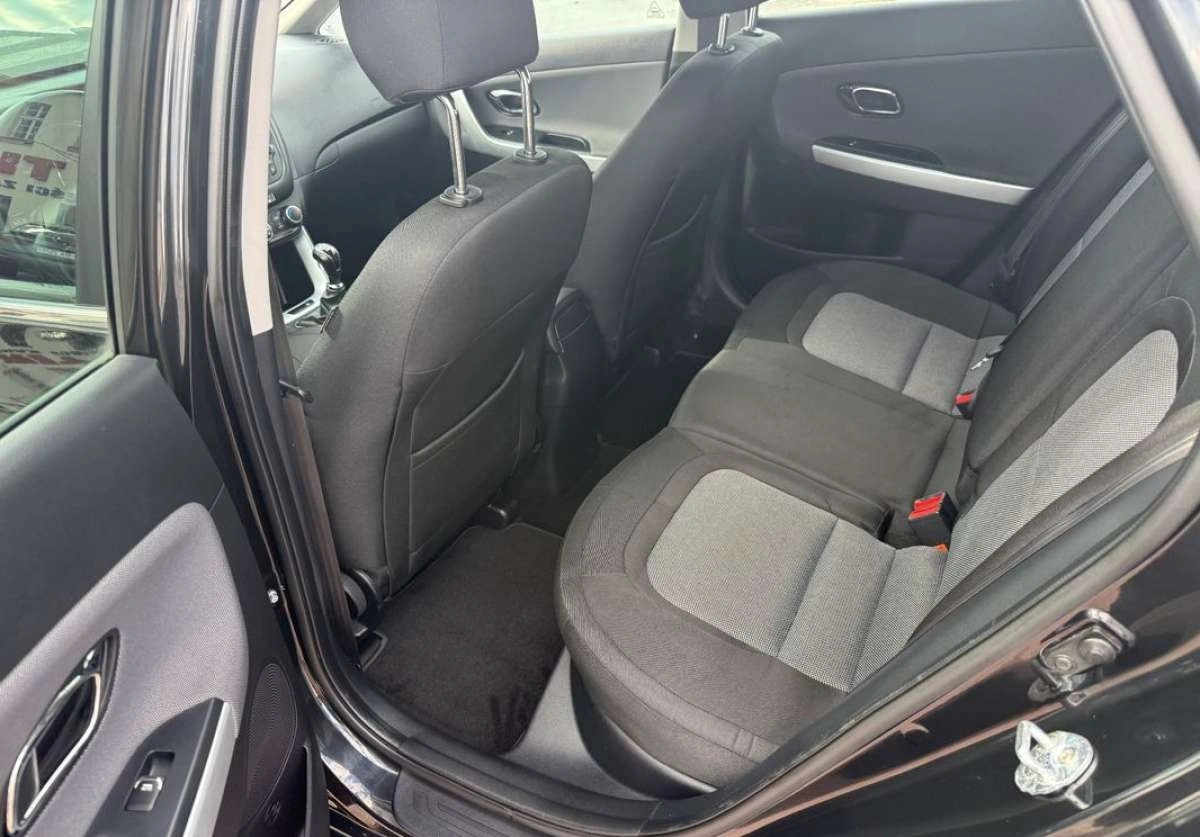 Kia Ceed - Zdjęcie 3
