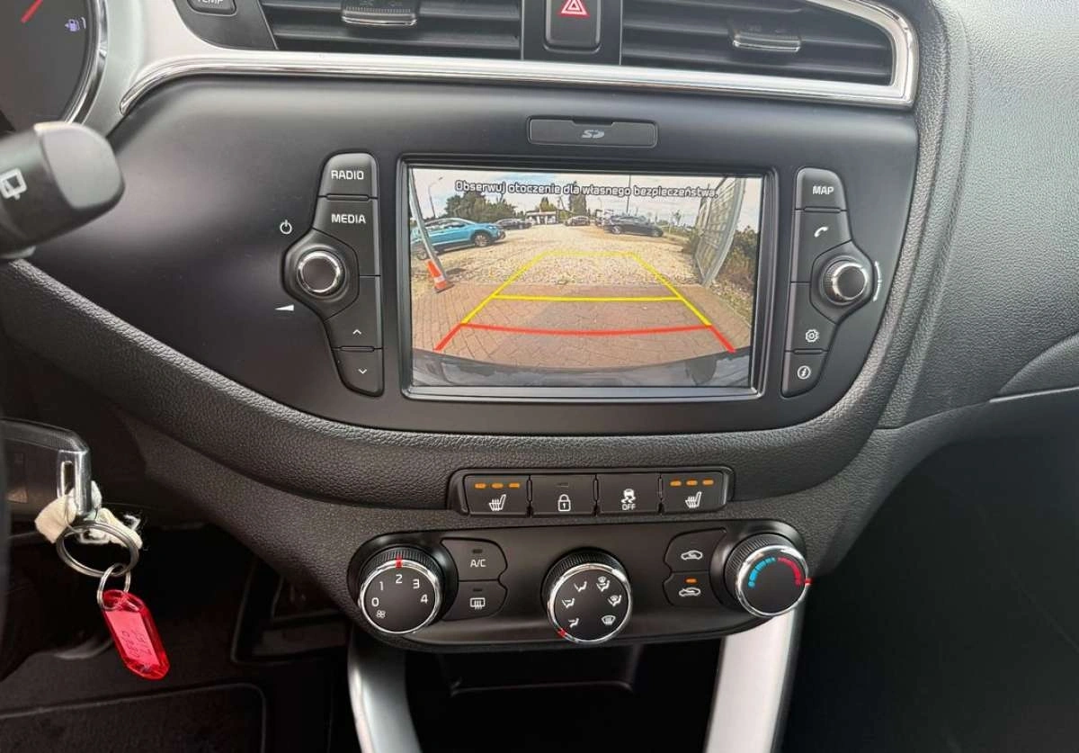 Kia Ceed - Zdjęcie 4