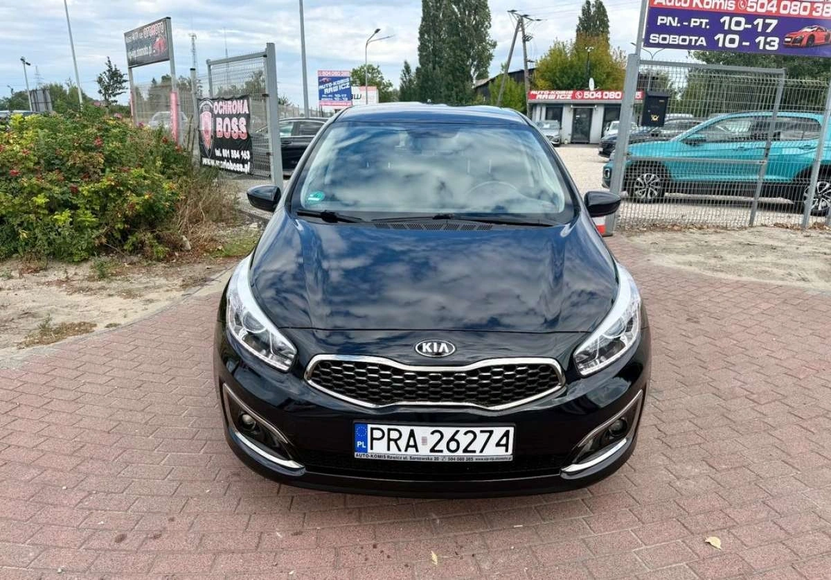 Kia Ceed - Zdjęcie 12