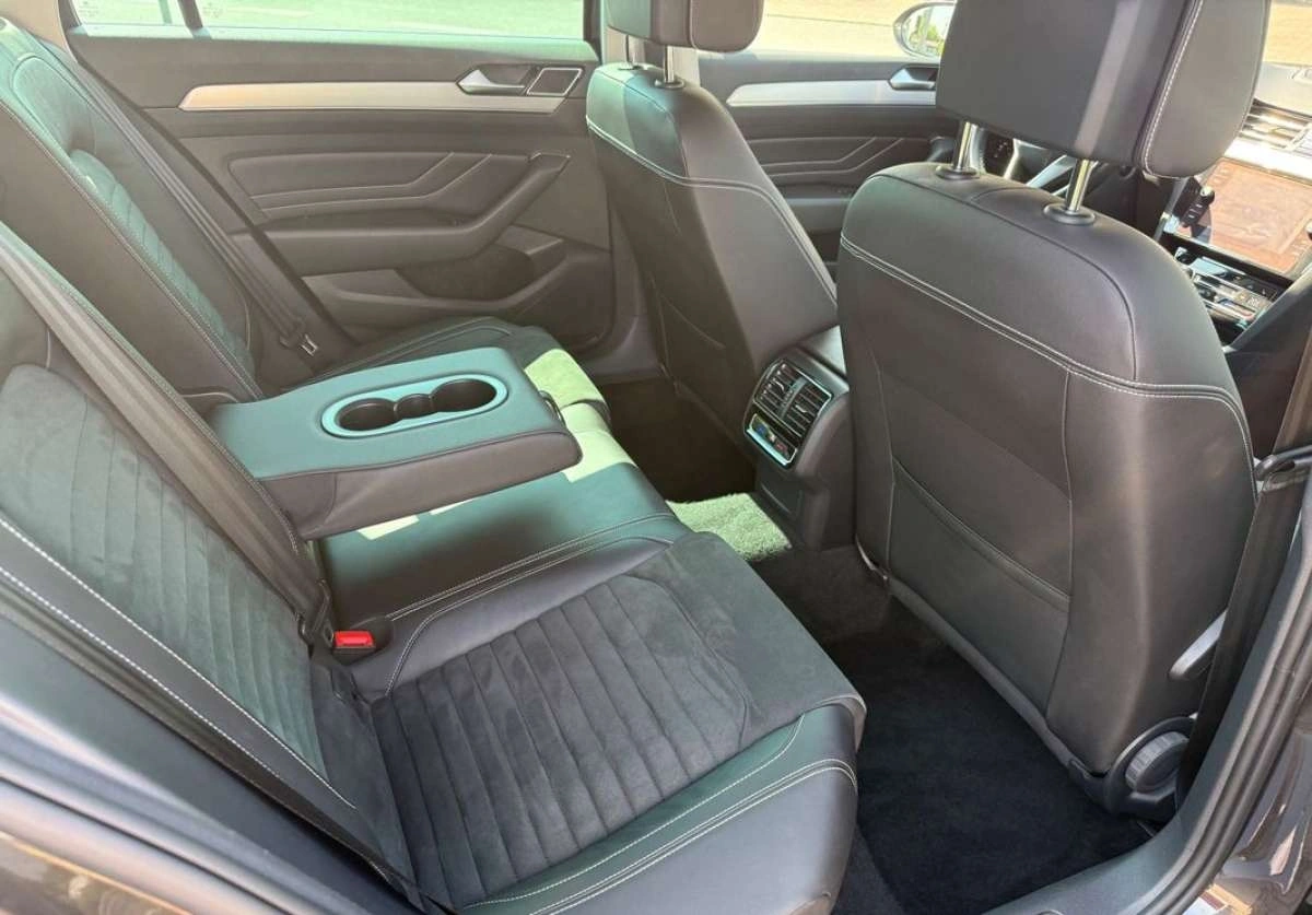 Volkswagen Passat - Zdjęcie 2