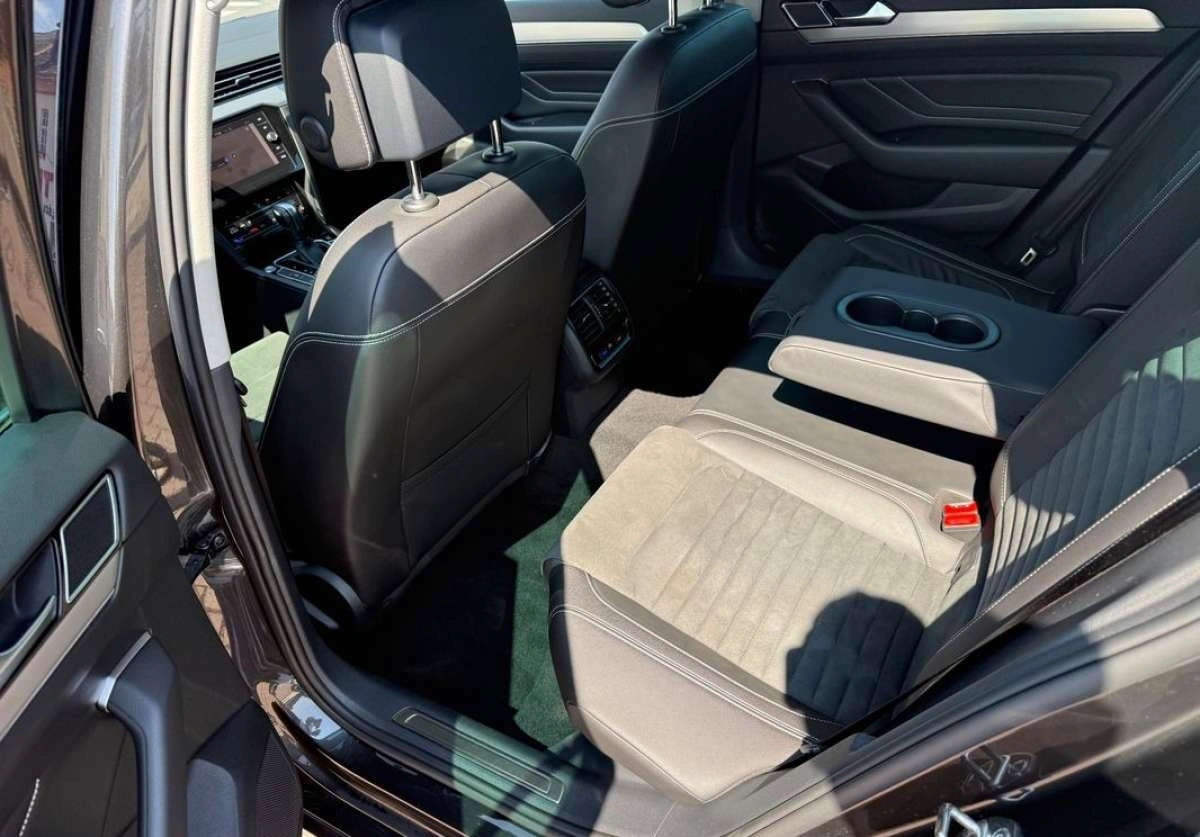 Volkswagen Passat - Zdjęcie 4