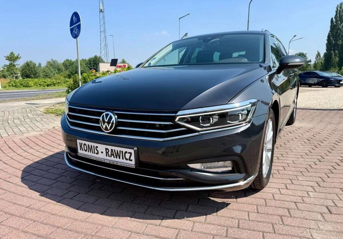 Volkswagen Passat - Zdjęcie 17