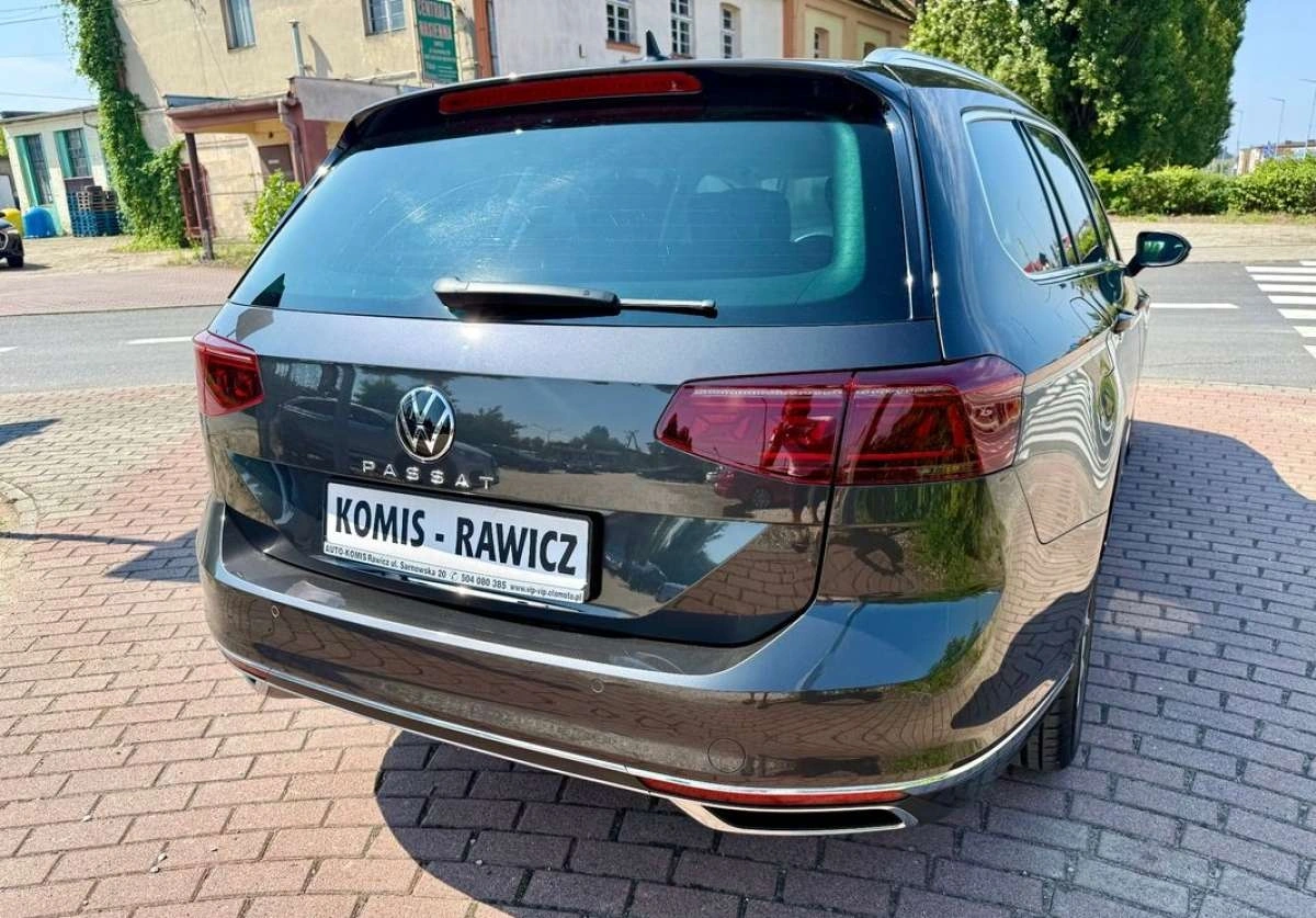 Volkswagen Passat - Zdjęcie 19