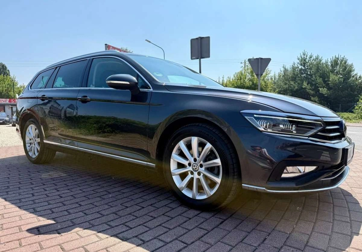 Volkswagen Passat - Zdjęcie 22