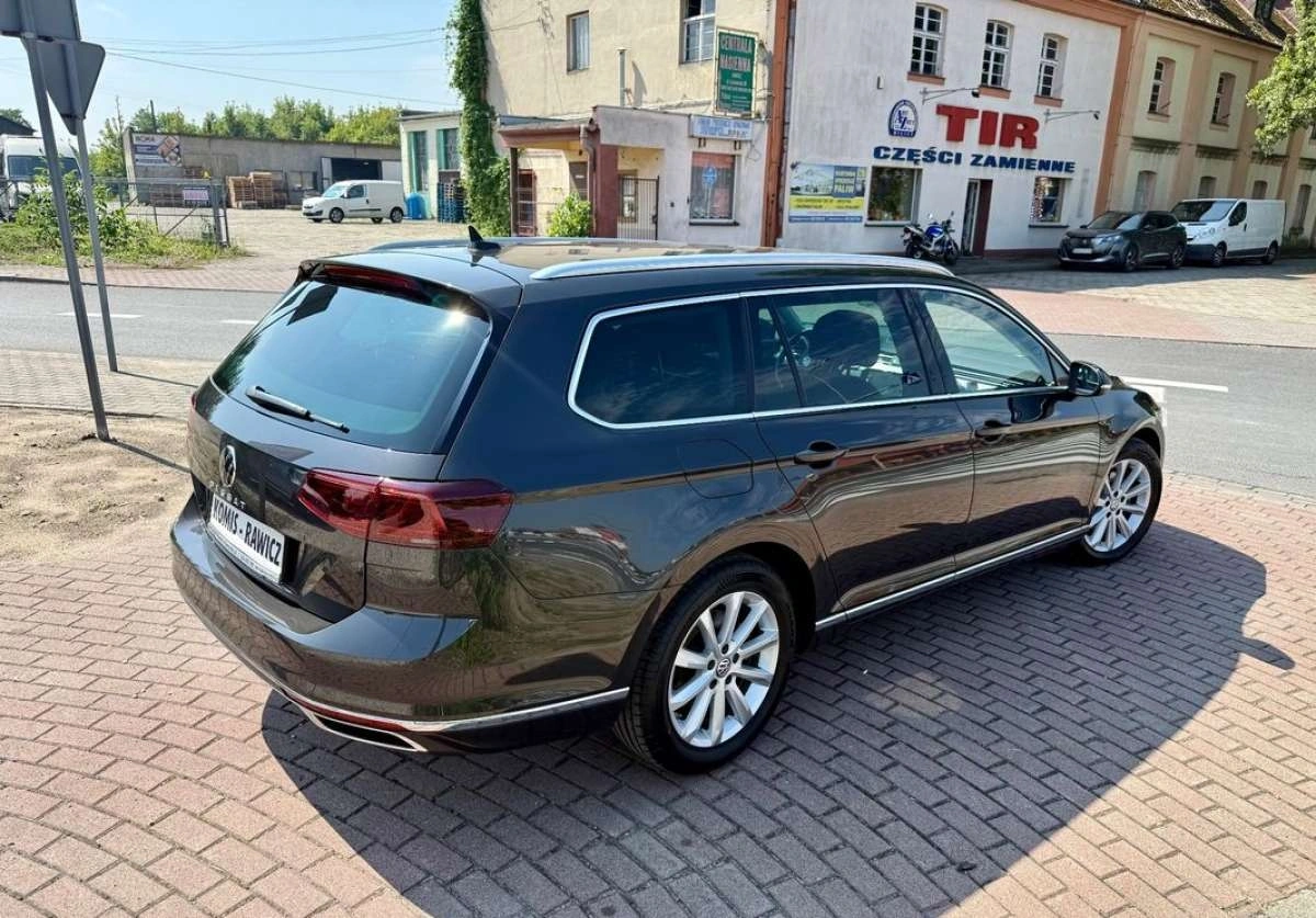 Volkswagen Passat - Zdjęcie 30