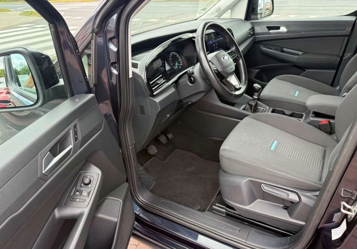 Ford Tourneo Connect - Zdjęcie 2