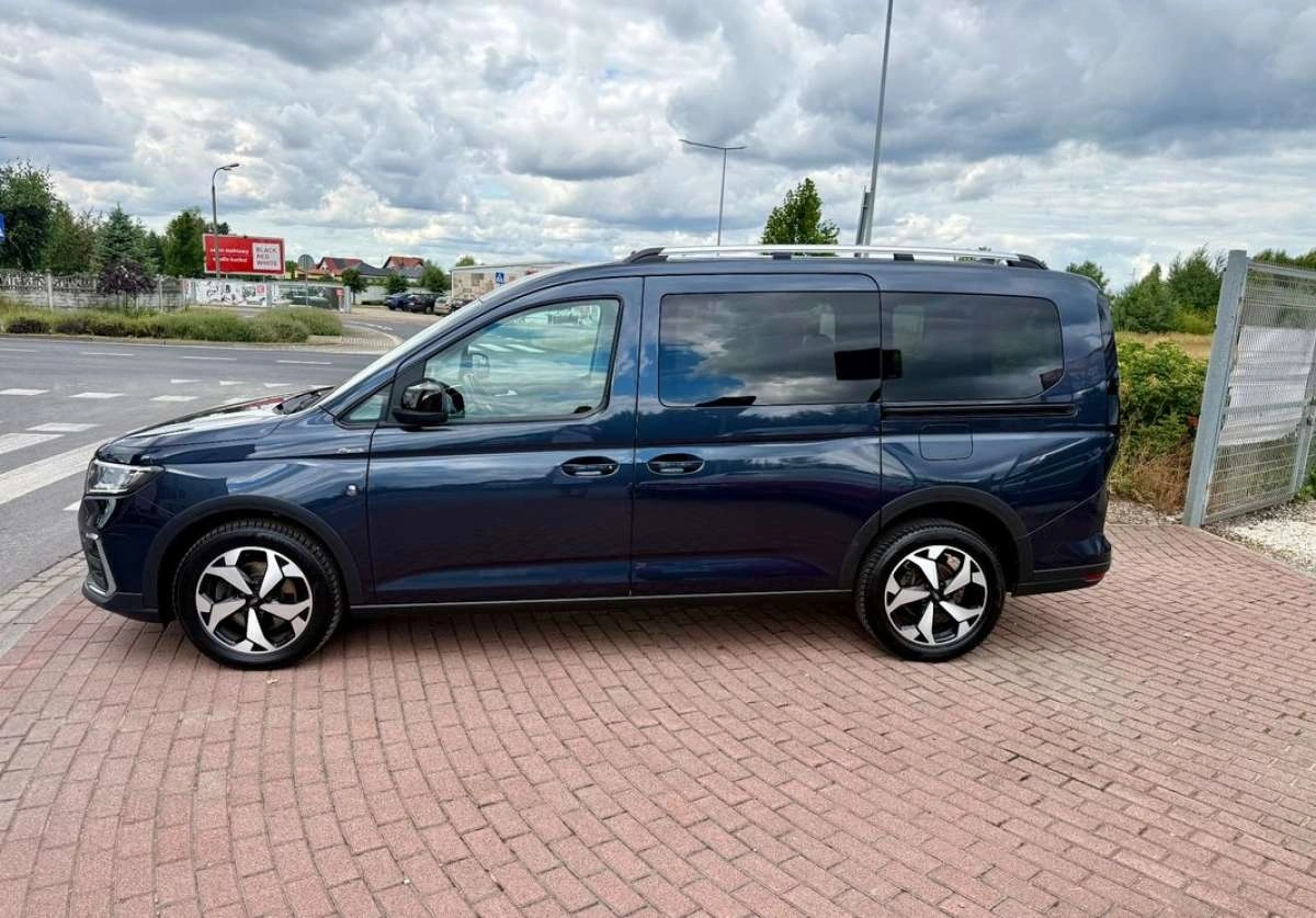Ford Tourneo Connect - Zdjęcie 16