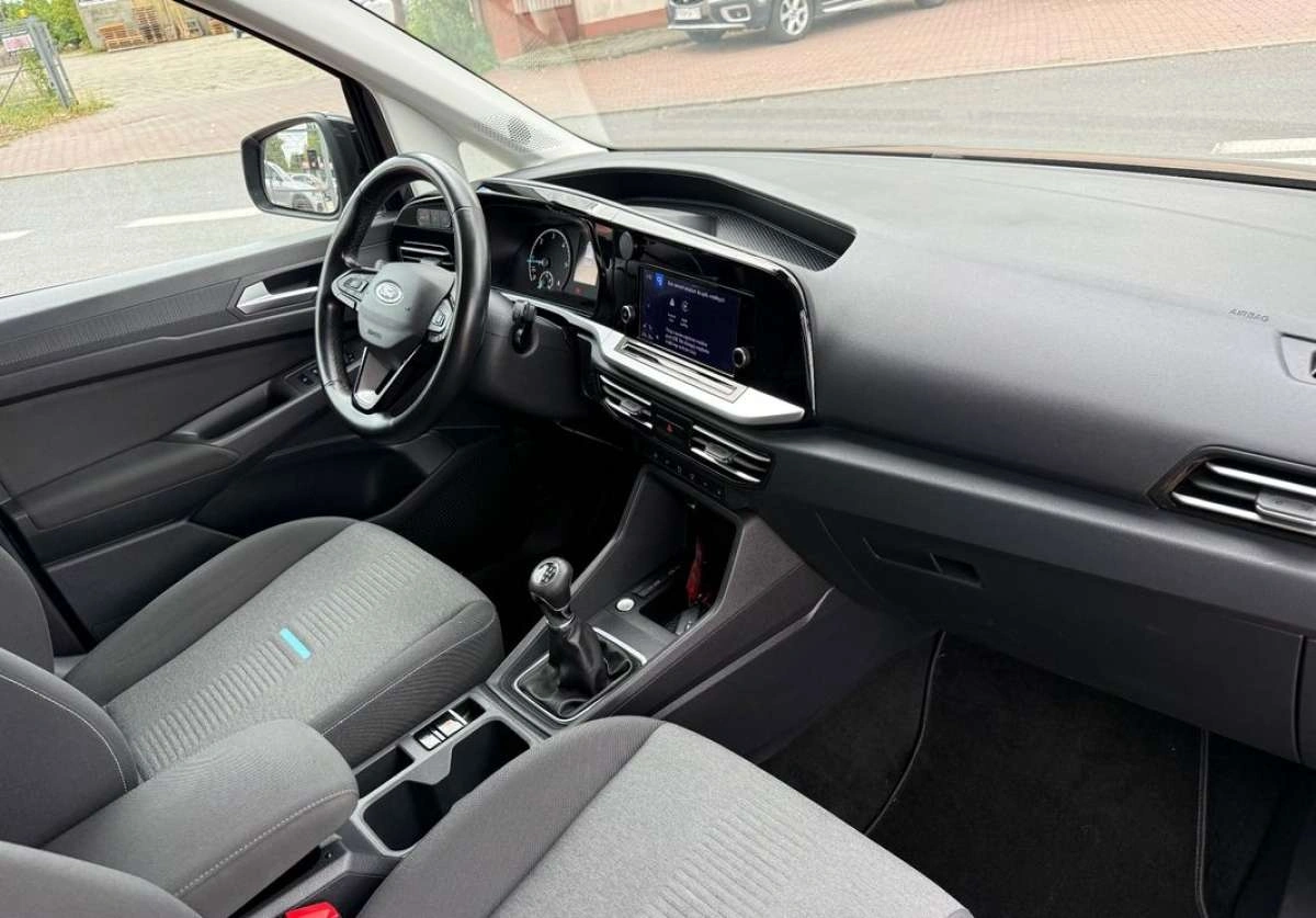 Ford Tourneo Connect - Zdjęcie 29