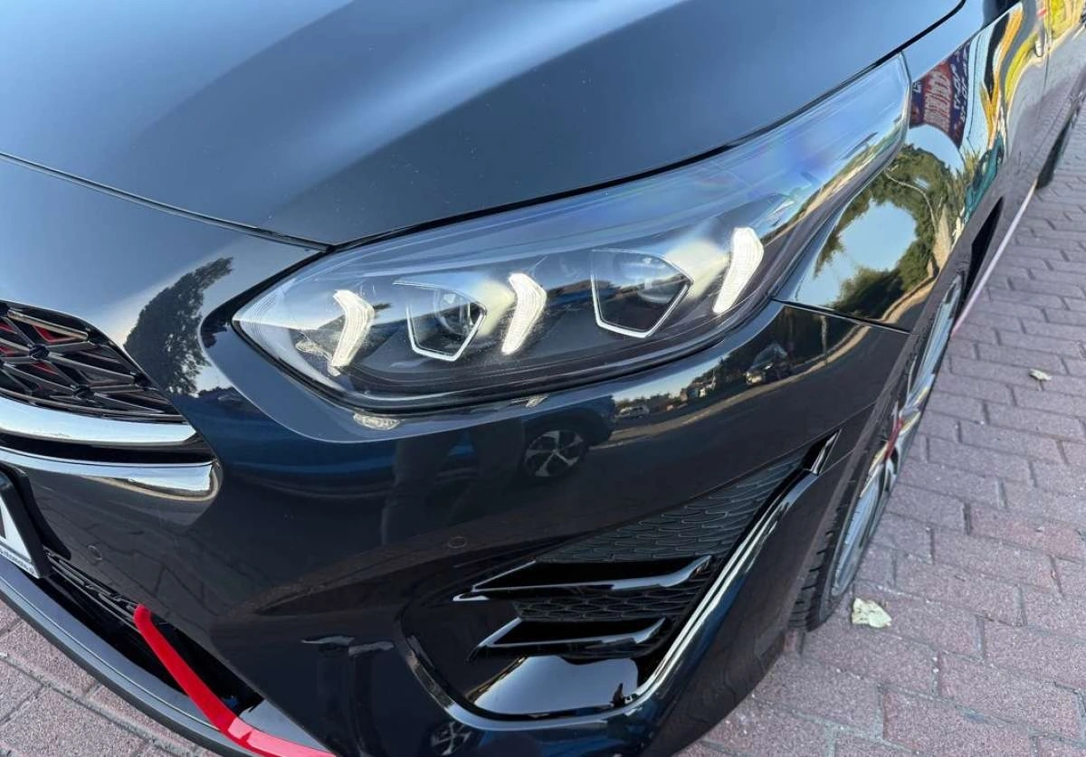 Kia ProCeed - Zdjęcie 32