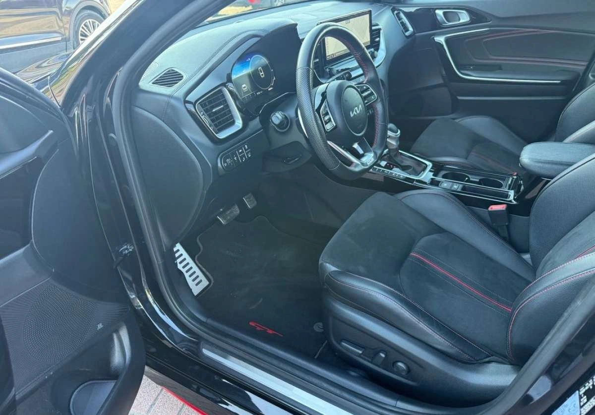 Kia ProCeed - Zdjęcie 37