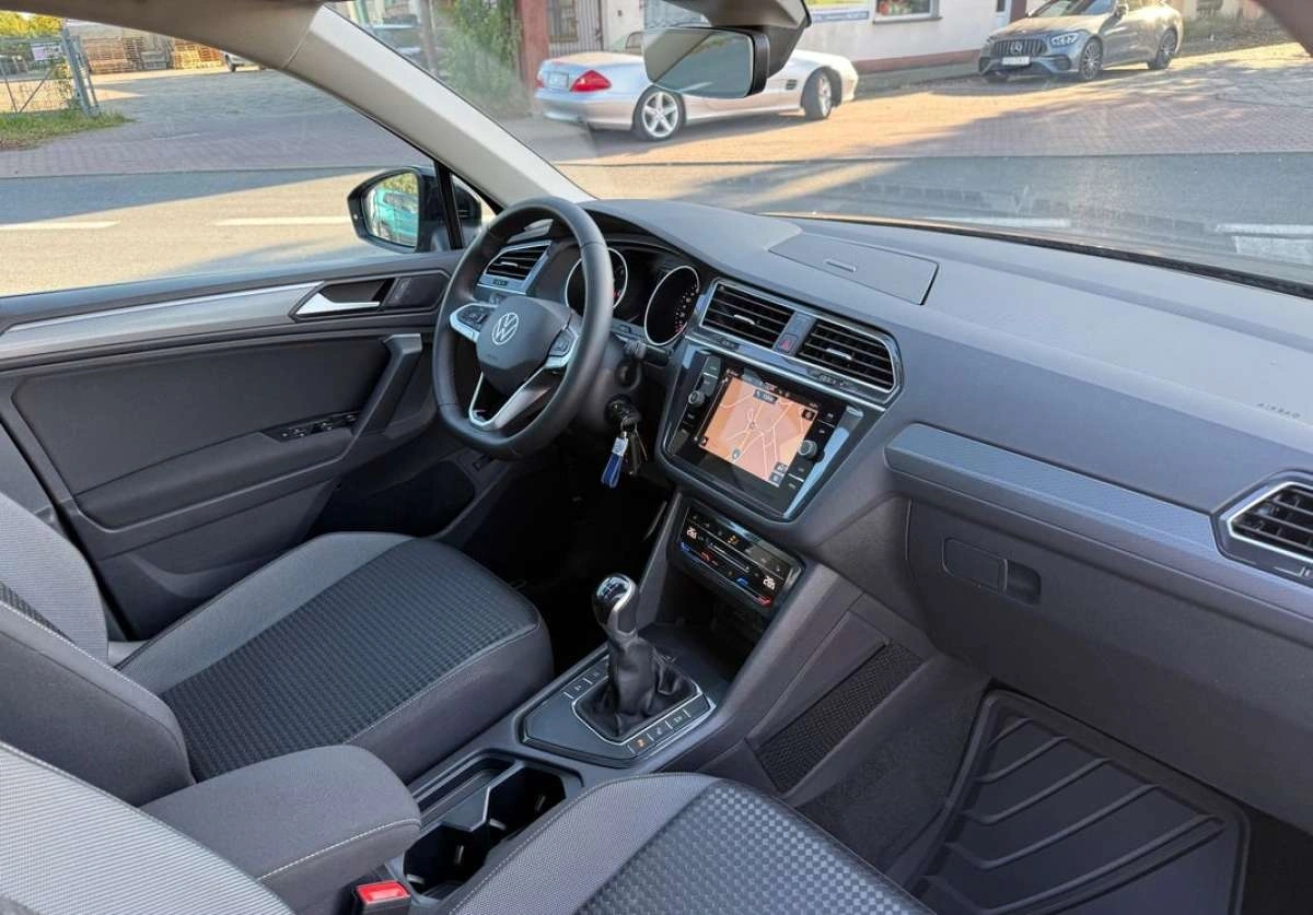 Volkswagen Tiguan - Zdjęcie 4
