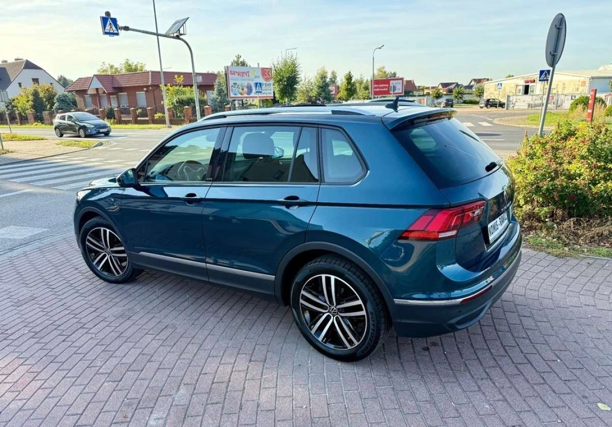Volkswagen Tiguan - Zdjęcie 19